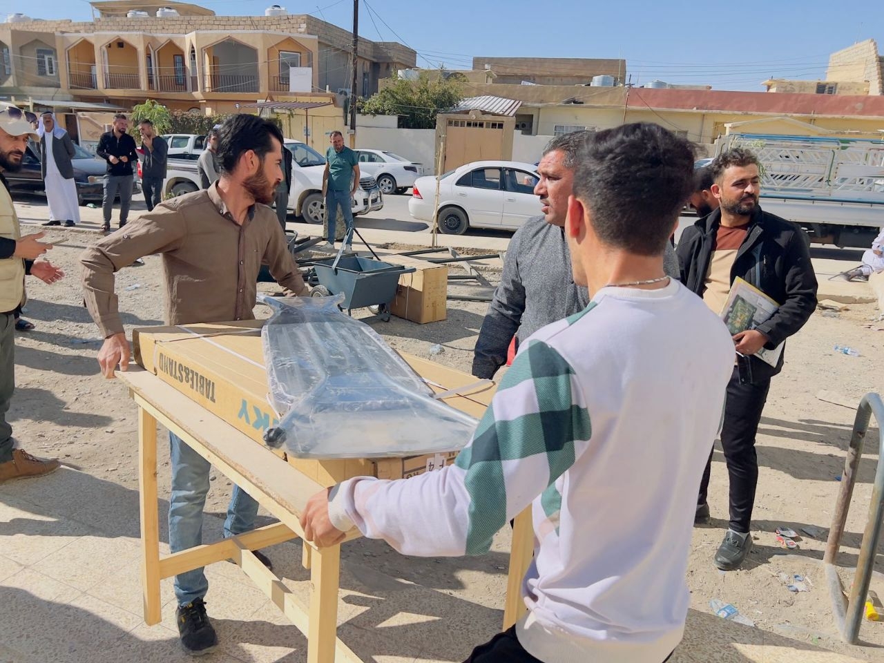 The Ministry of Migration distributes (220) income-generating projects among returnees in Sinjar and Hamdaniyah.